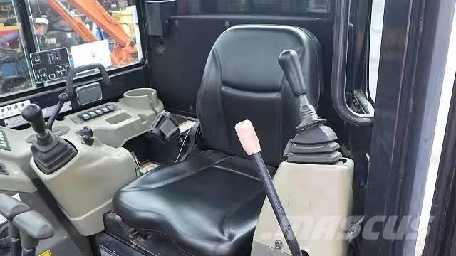 Yanmar VIO30 ミニ油圧ショベル 7t以下（ミニユンボ・ミニディガー）