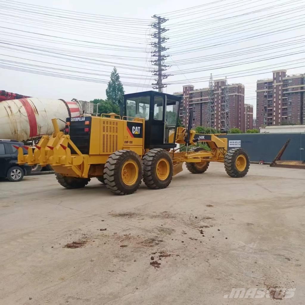 CAT 140 H モーターグレーダー