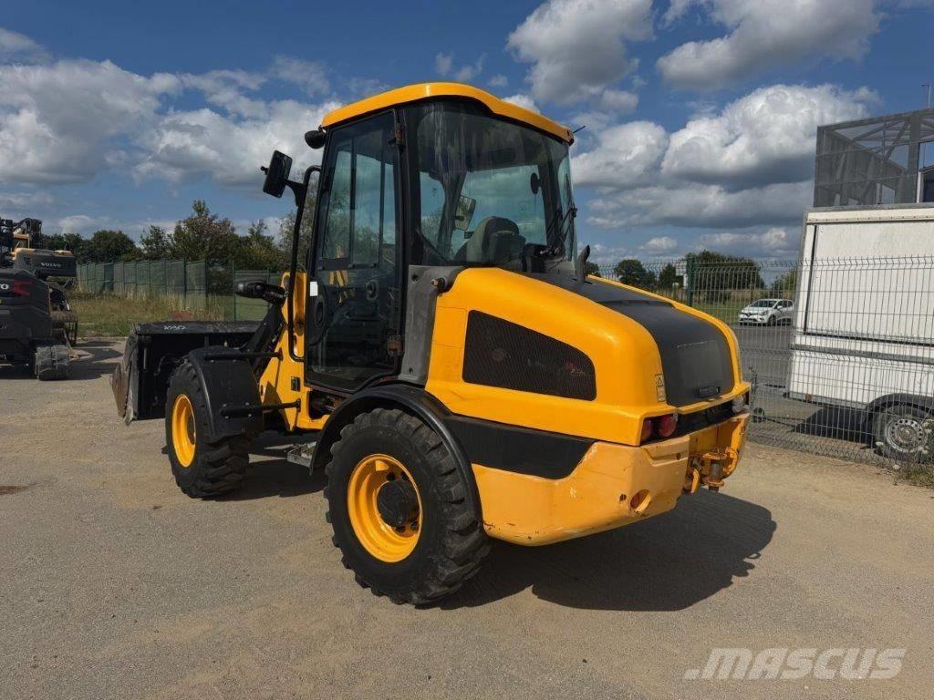 JCB 406 T4 ホイールローダー・タイヤショベル