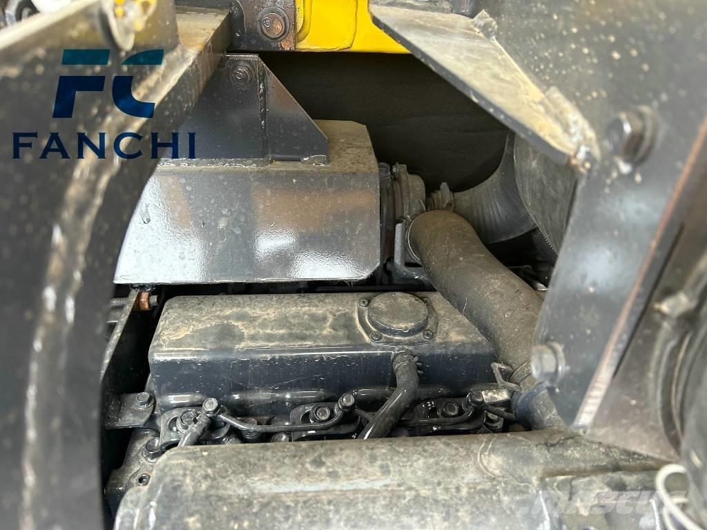 Komatsu PC 56-7 ミニ油圧ショベル 7t以下（ミニユンボ・ミニディガー）