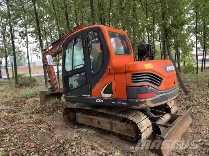 Doosan DX 75 大型油圧ショベル12t以上（パワーショベル・ユンボ）