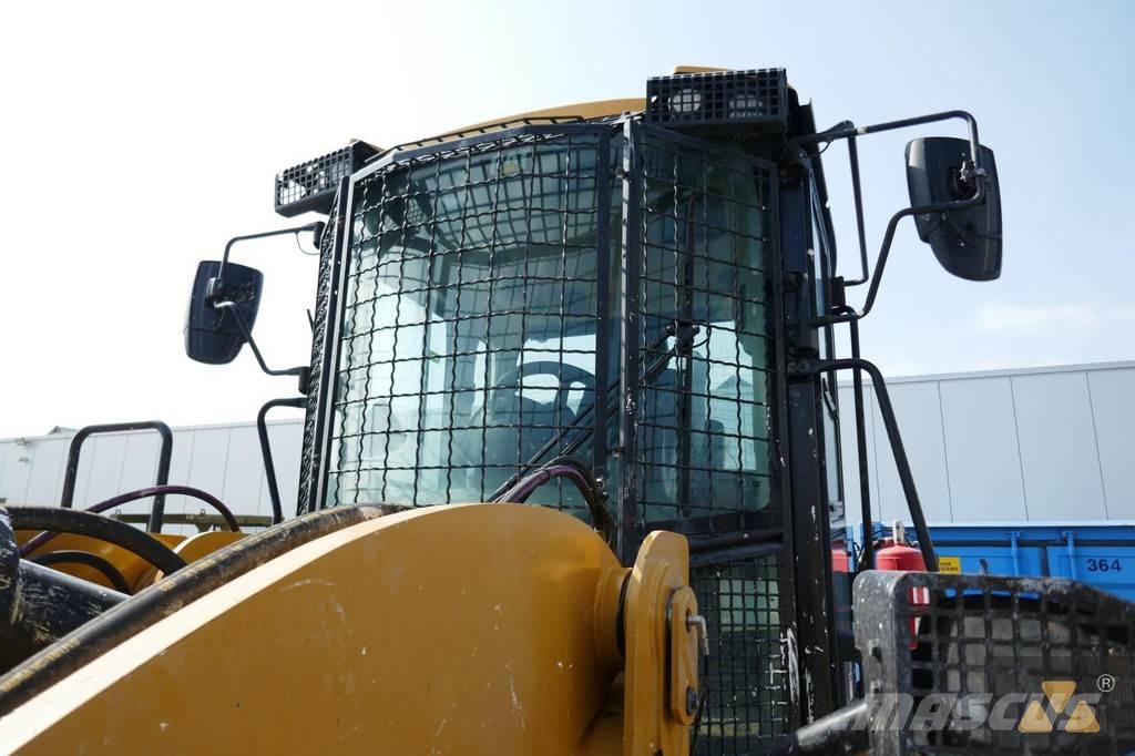 CAT Cab guards キャビン及び内装