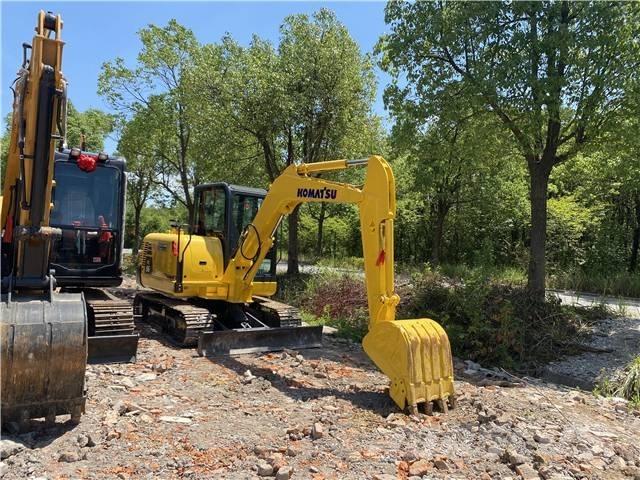 Komatsu PC 56 大型油圧ショベル12t以上（パワーショベル・ユンボ）