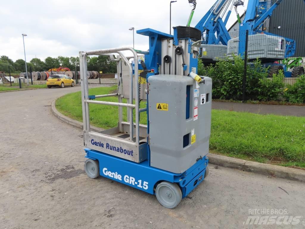 Genie GR 15 垂直昇降型リフト