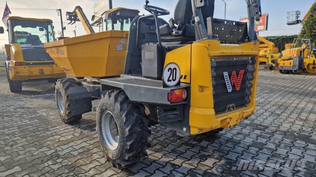 Wacker Neuson DW 30 サイト　ダンプ