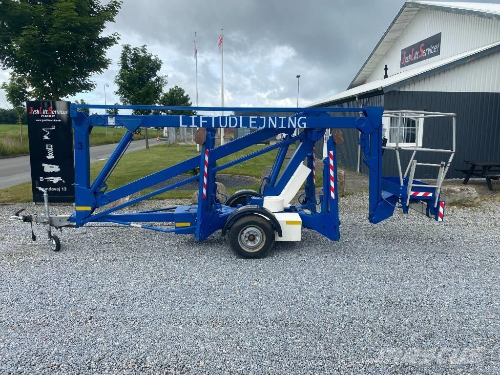UpRight TL38 高所作業台付トレーラー