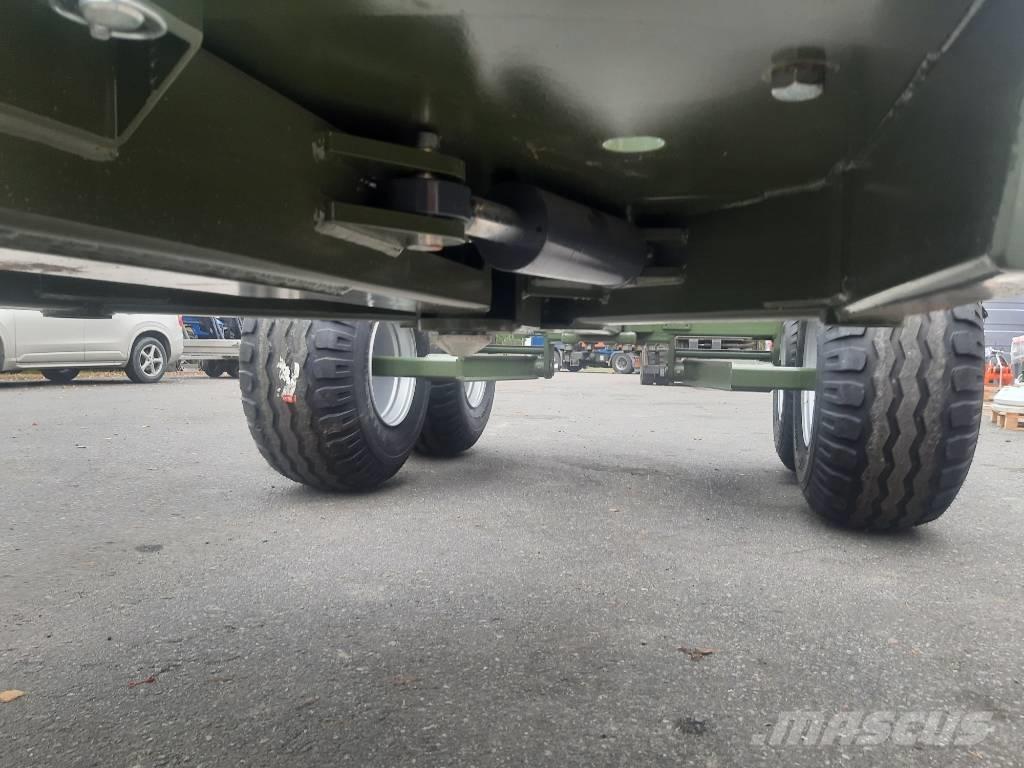 Farma T9 metsävaunu 林業トレーラー
