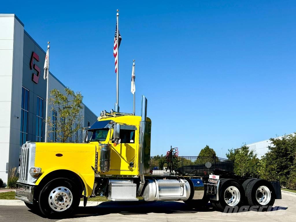 Peterbilt 389 中古トラクターヘッド | トレーラーヘッド