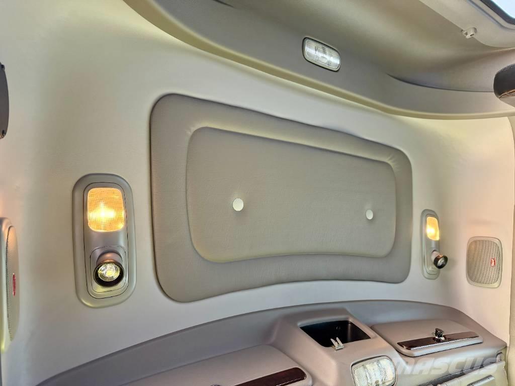 Peterbilt 389 中古トラクターヘッド | トレーラーヘッド