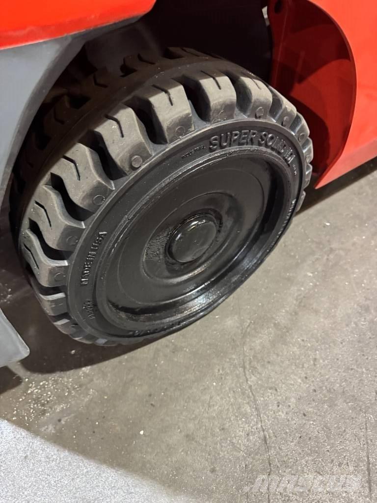 Toyota 8 FGCU 30 フォークリフト - その他