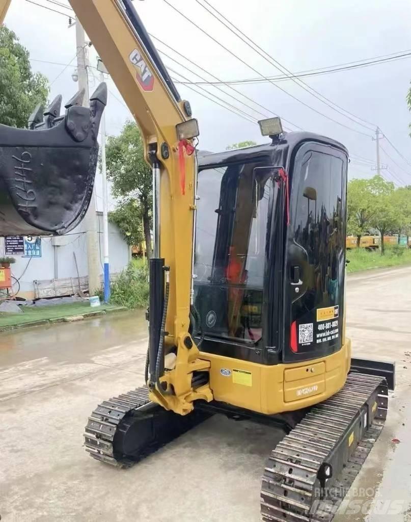 CAT 303.5 D CR ミニ油圧ショベル 7t以下（ミニユンボ・ミニディガー）