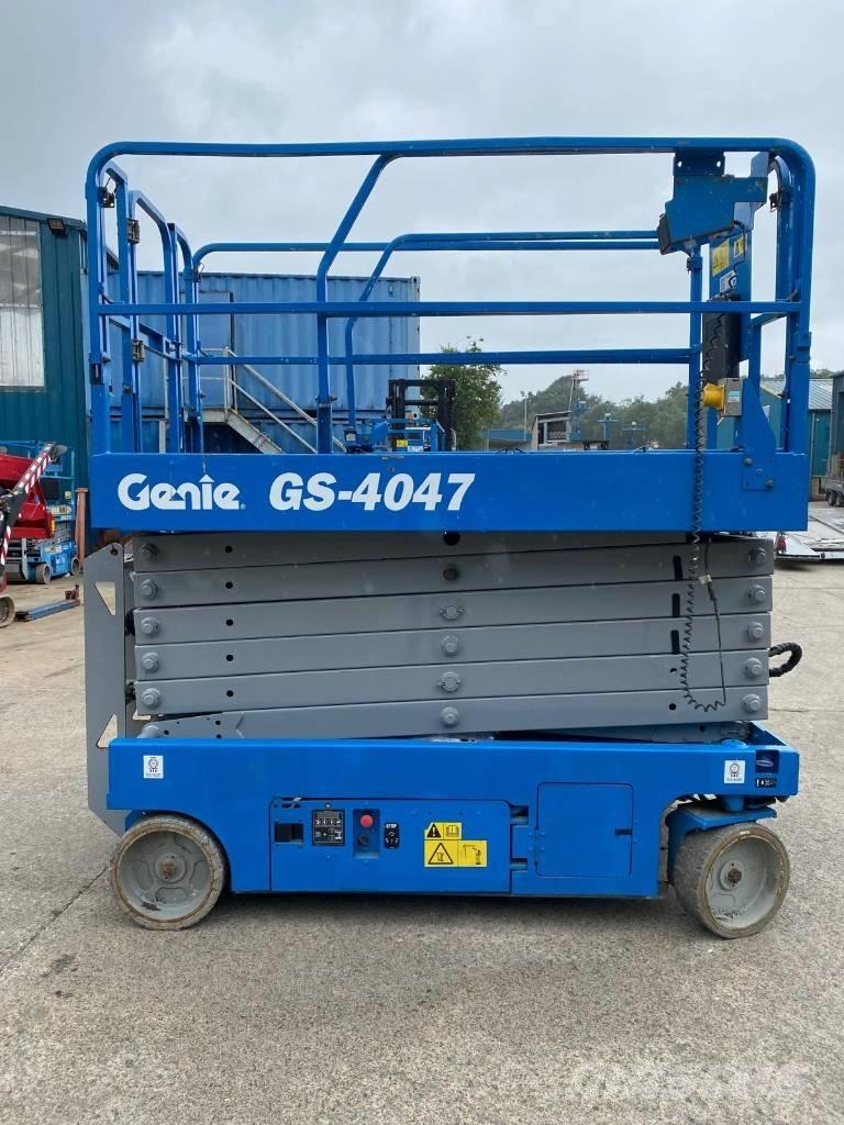 Genie GS 4047 シザースリフト