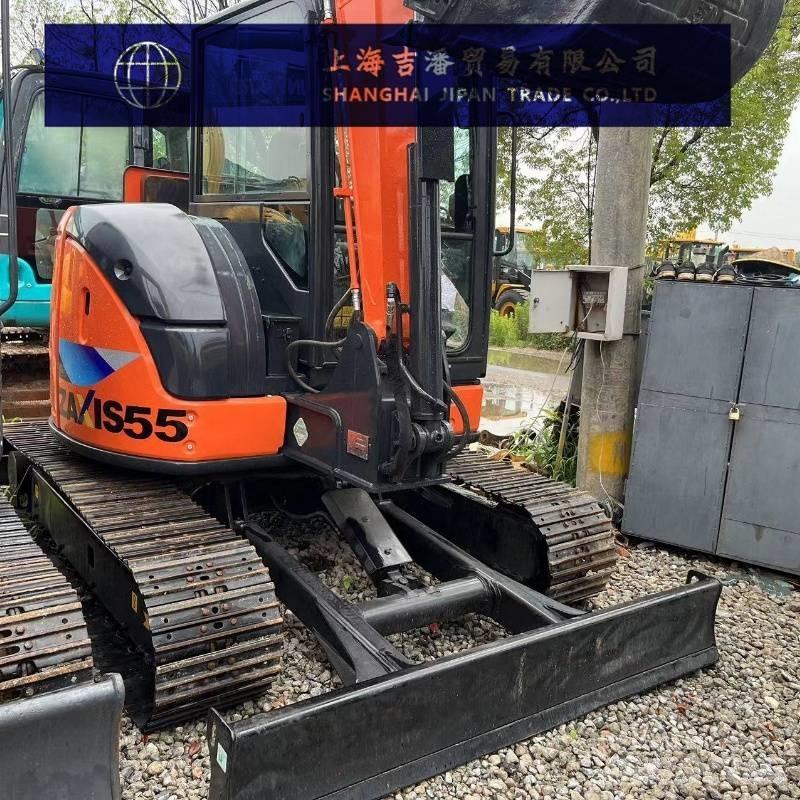 Hitachi ZX 55 ミニ油圧ショベル 7t以下（ミニユンボ・ミニディガー）