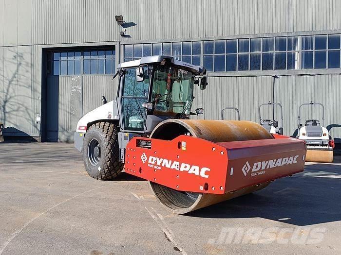 Dynapac CA6000D 牽引式ローラ