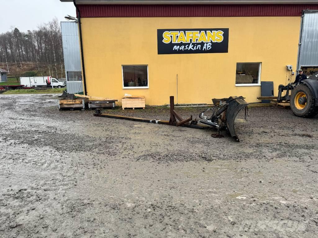 Vreten Diagonalblad スノーグルーマー