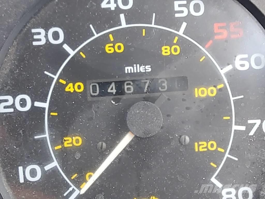 Volvo FL614 消防車