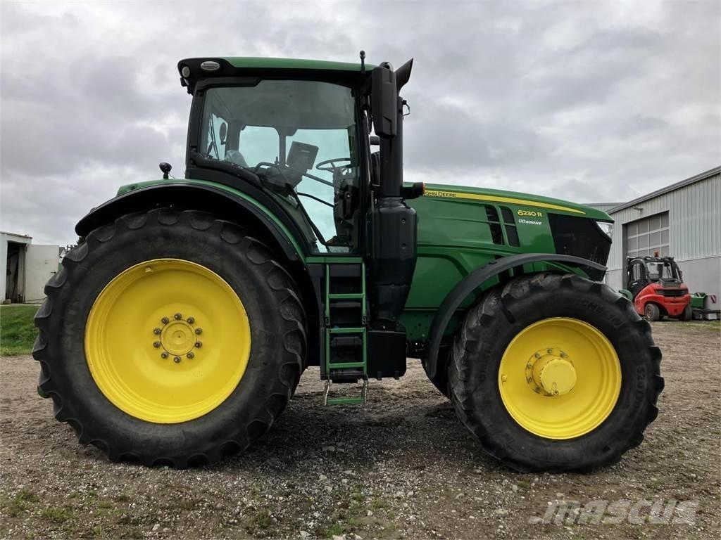John Deere 6230R トラクター