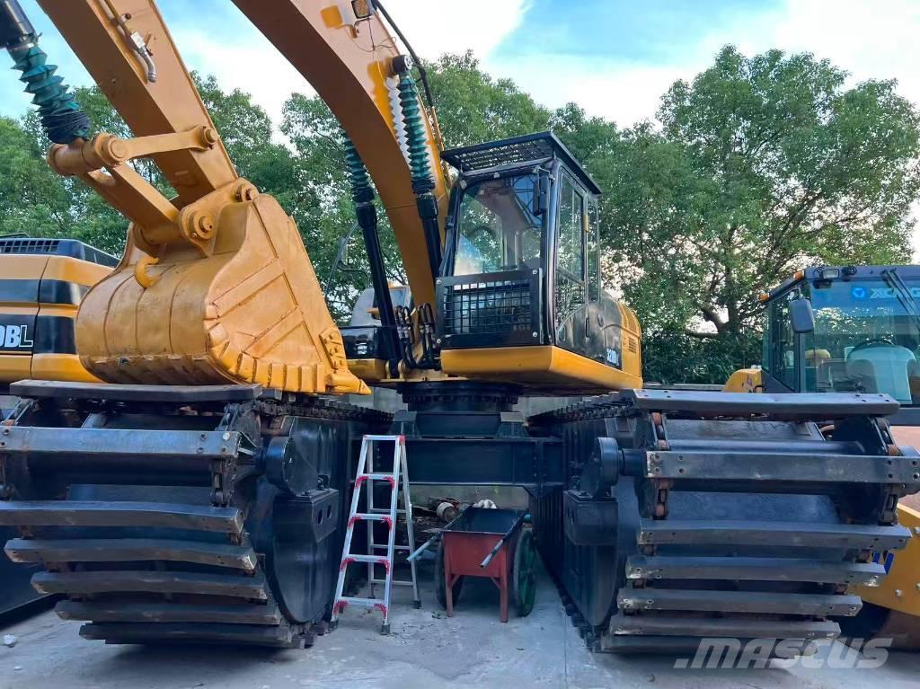 CAT 320D2 水陸両用油圧ショベル、ユンボ