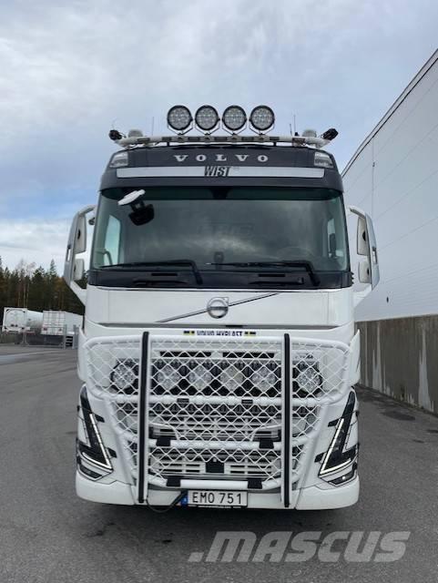 Volvo FH 16 750 木材トラック