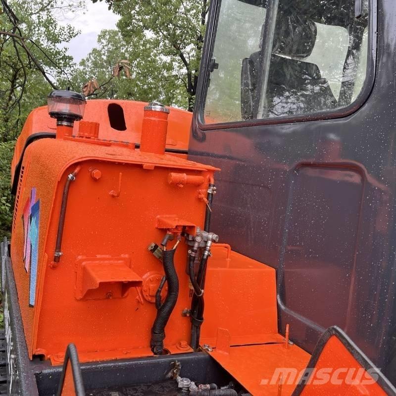Doosan DH 60 ミニ油圧ショベル 7t以下（ミニユンボ・ミニディガー）