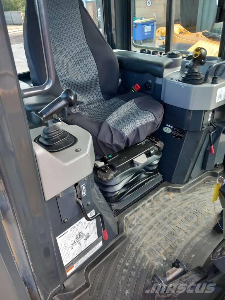 Komatsu D61PX-24 ブルドーザー