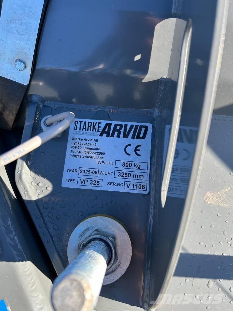 Fjärås 325 vikplog スノーグルーマー