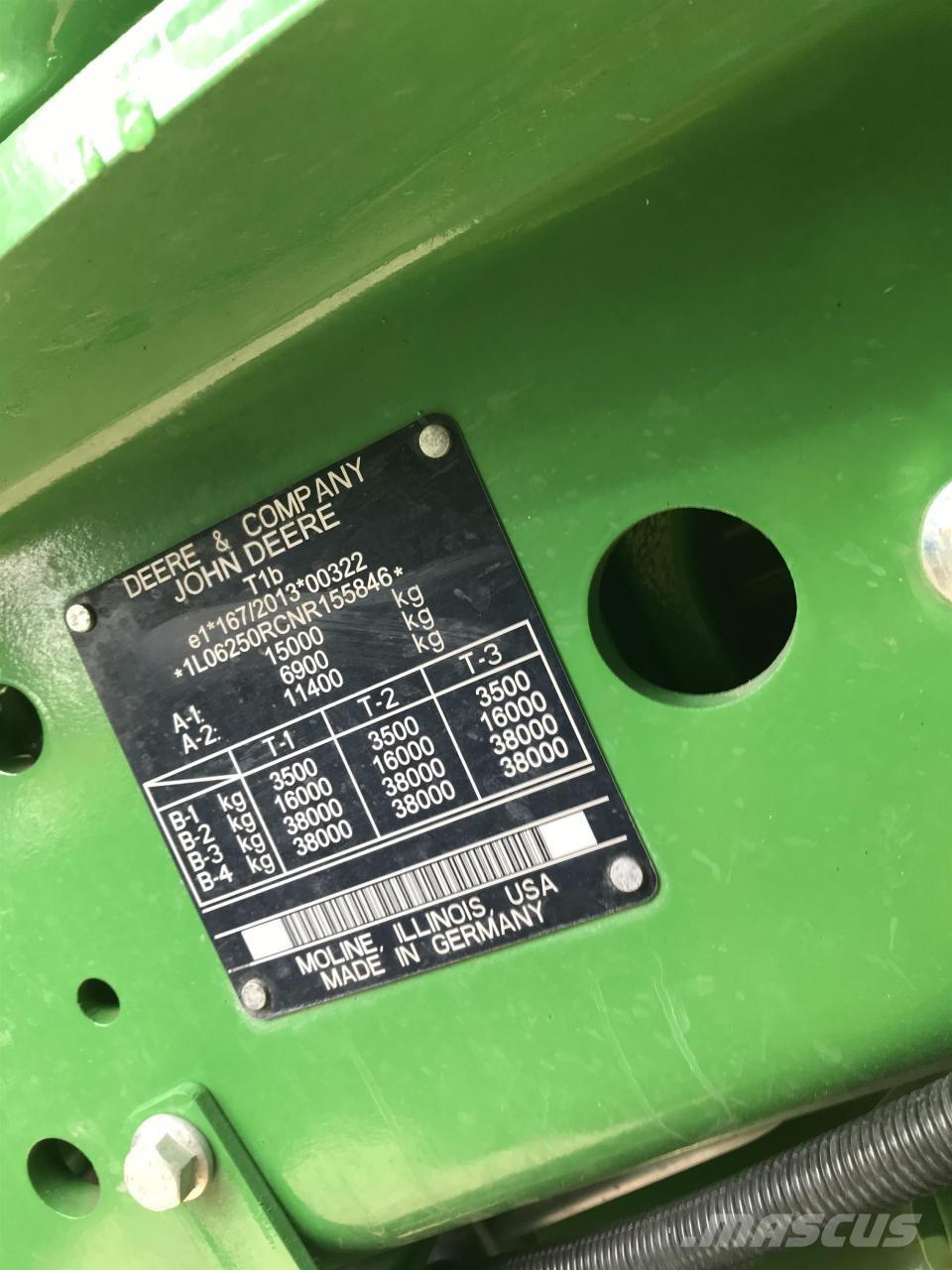 John Deere 6R 250 トラクター