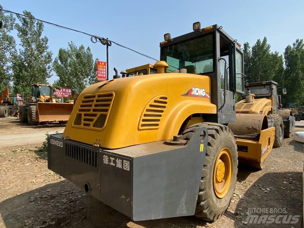 XCMG XSM 220 振動ローラ