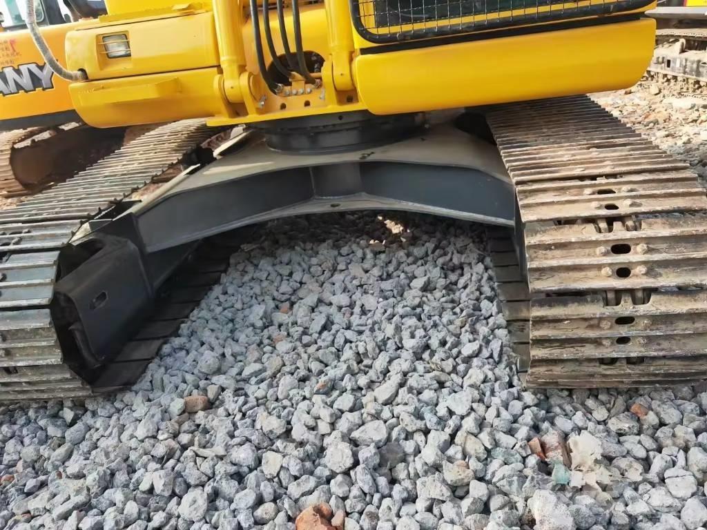 Komatsu PC 110 大型油圧ショベル12t以上（パワーショベル・ユンボ）