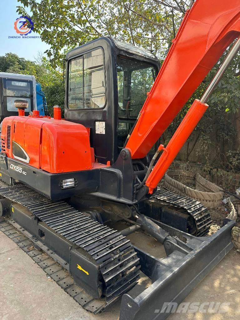 Doosan DH 55 ミニ油圧ショベル 7t以下（ミニユンボ・ミニディガー）