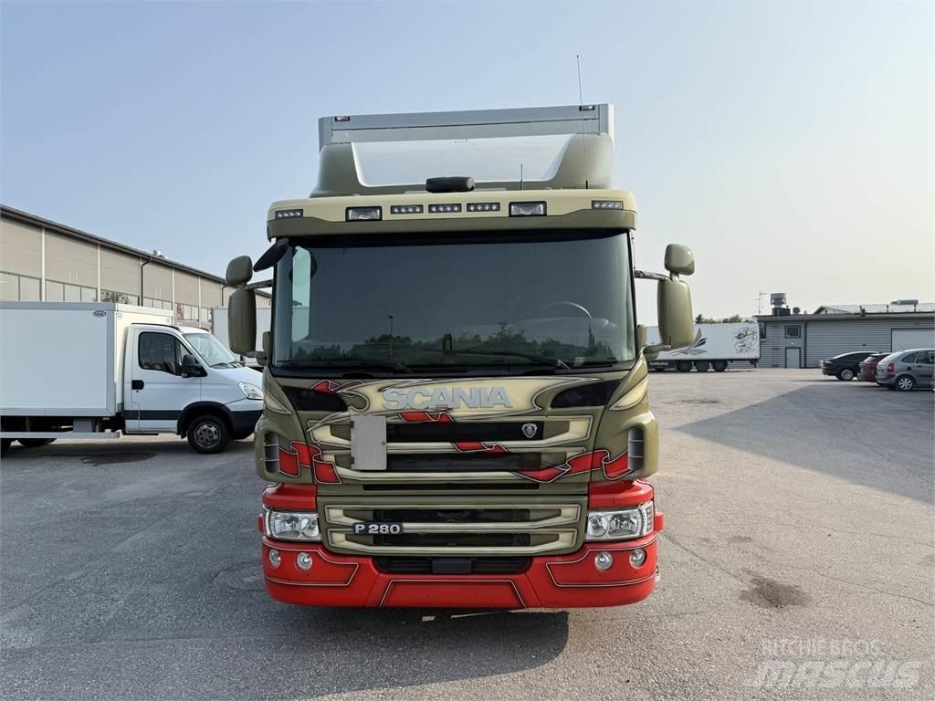 Scania P280 4x2 ボックスボディー、ウイング、箱車