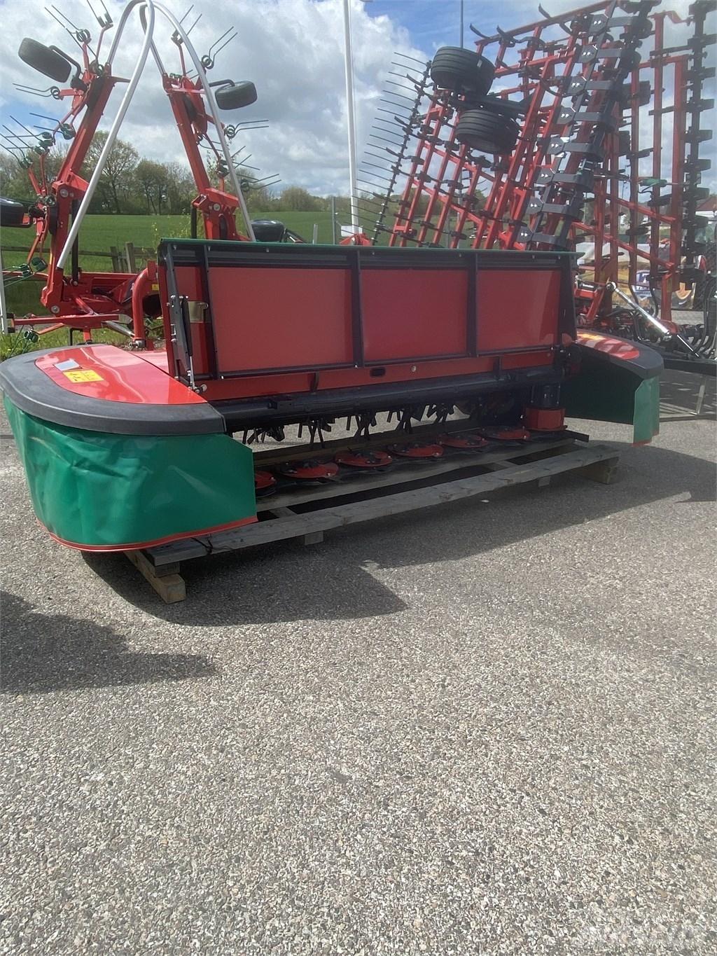 Kverneland 3332 FT モアーコンディショナー