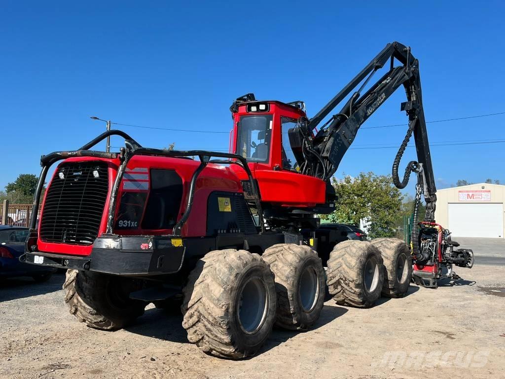 Komatsu 931 XC ハーベスター