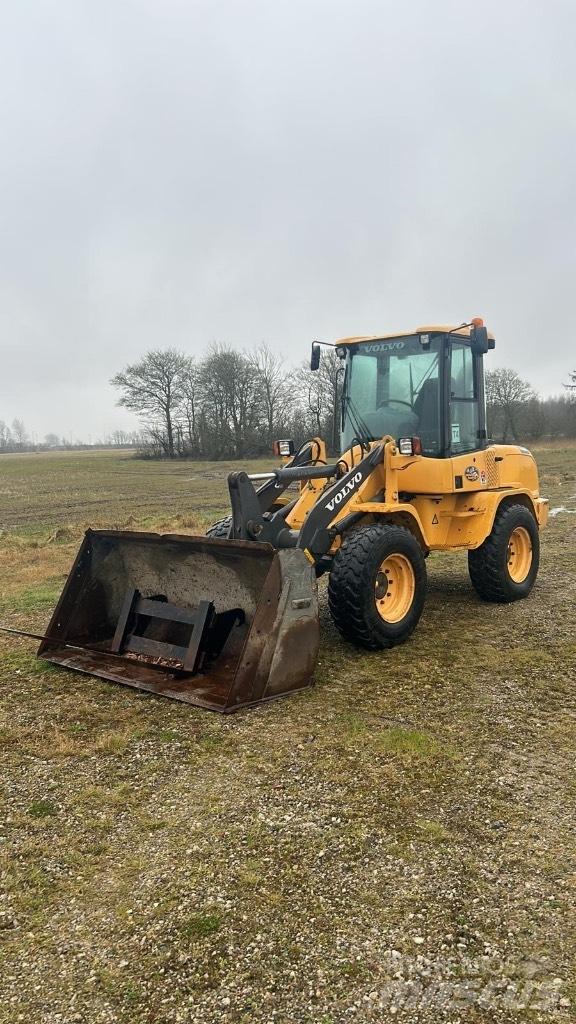 Volvo L 30 G ホイールローダー・タイヤショベル