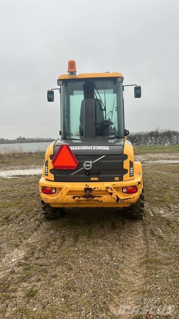 Volvo L 30 G ホイールローダー・タイヤショベル