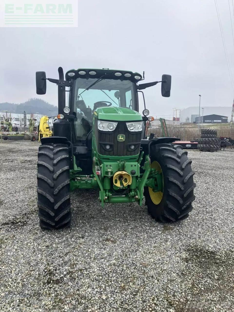 John Deere 6145r トラクター
