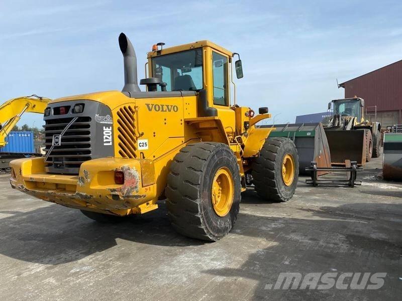 Volvo L 120 E ホイールローダー・タイヤショベル