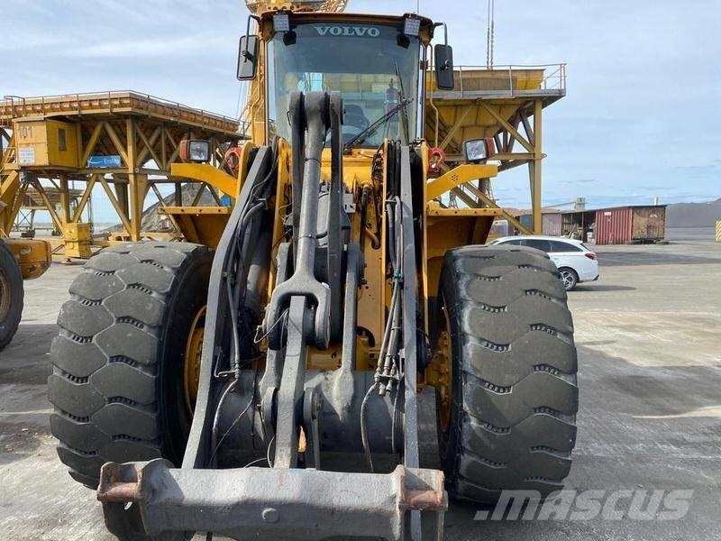 Volvo L 120 E ホイールローダー・タイヤショベル