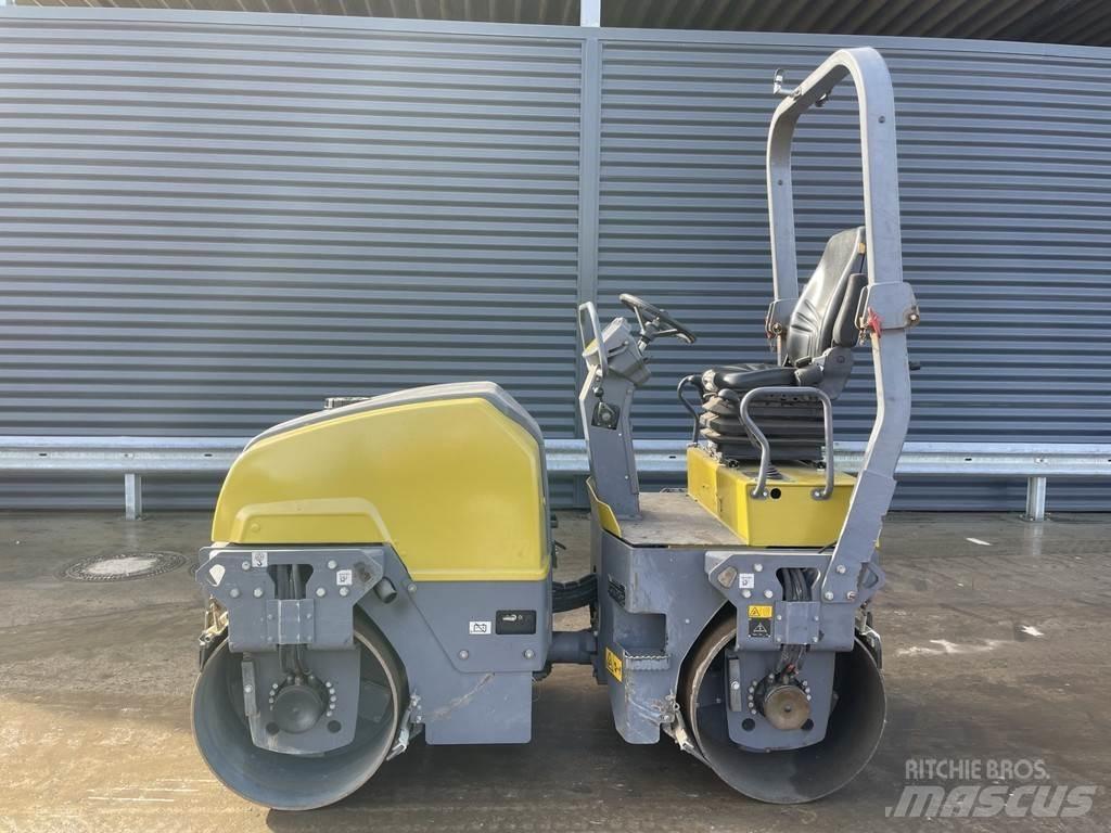 Dynapac CC1200 タンデムローラ
