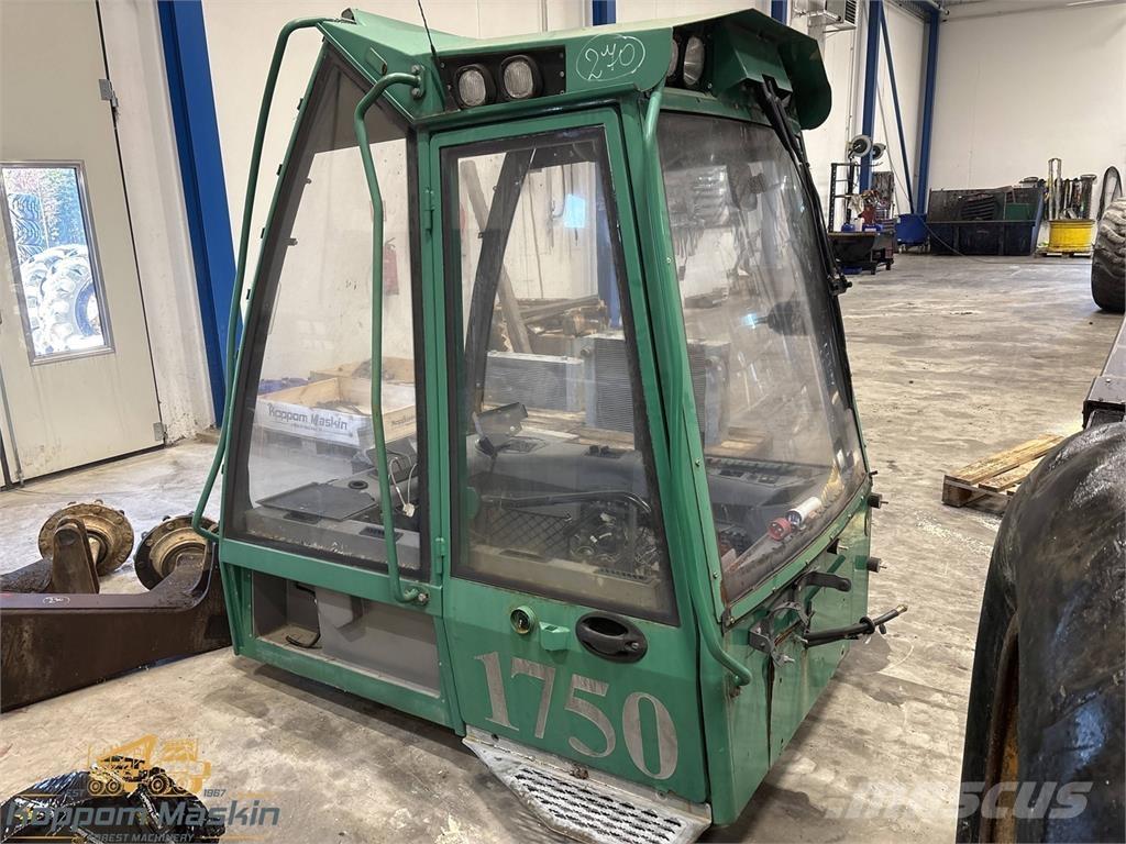 Gremo  キャビン及び内装