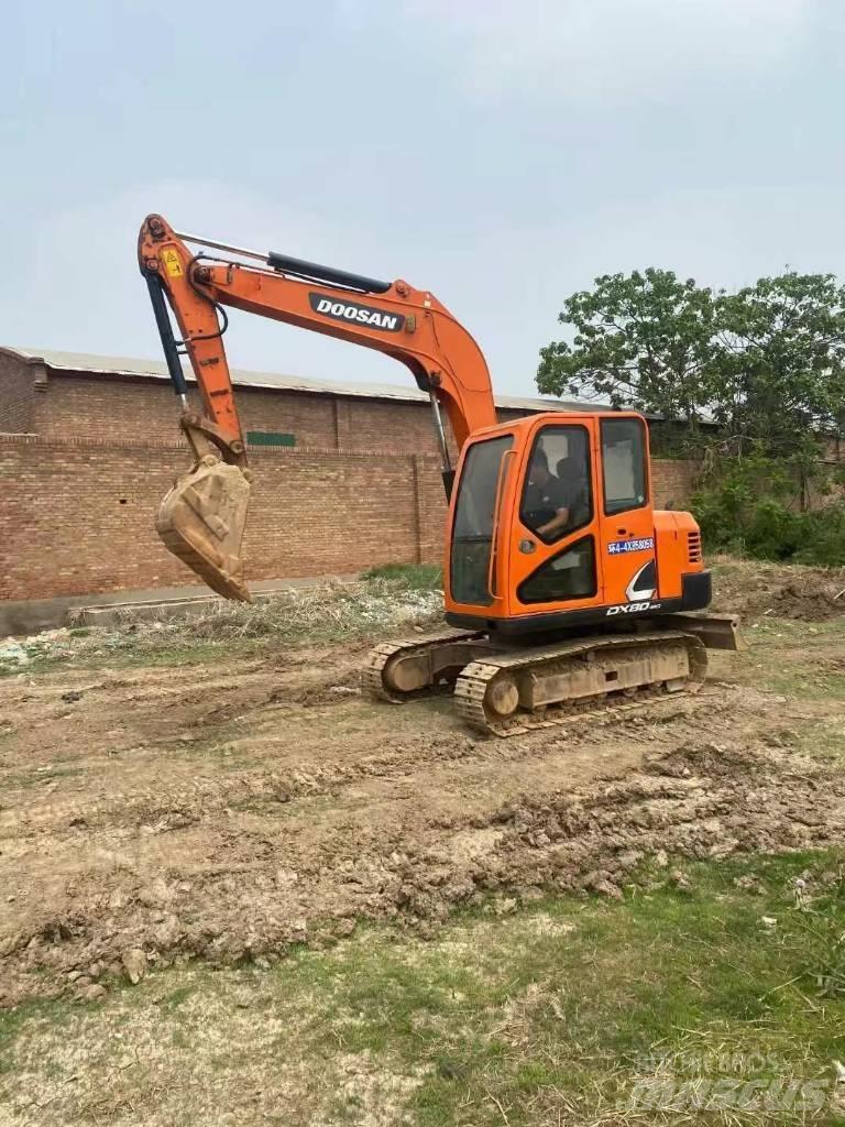 Doosan dx80-9C 大型油圧ショベル12t以上（パワーショベル・ユンボ）