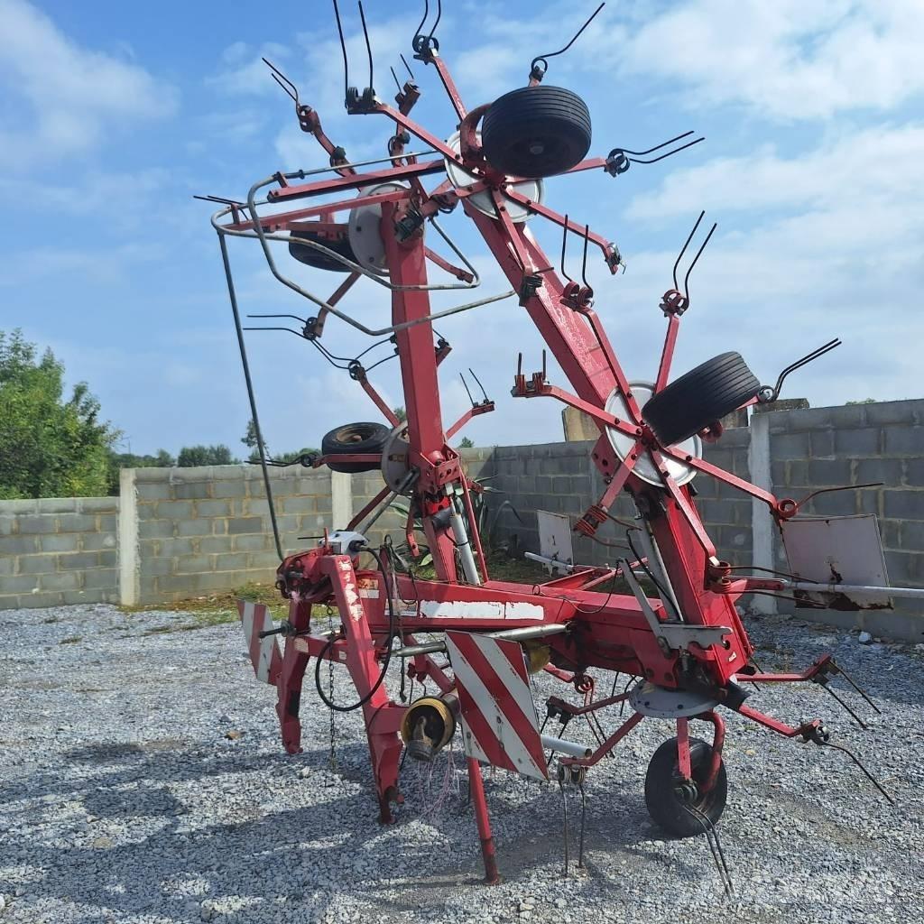 Kverneland Z765 テッダー・テッダーレーキ