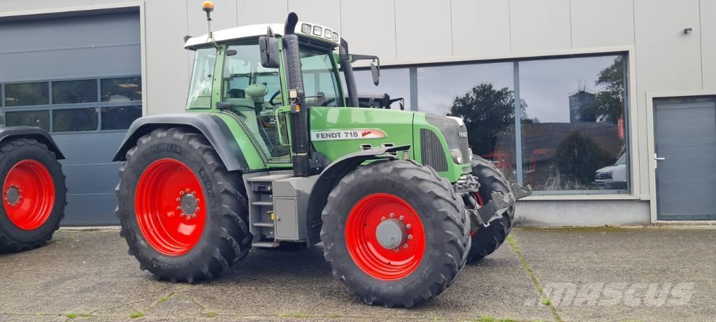 Fendt 718 Vario TMS トラクター