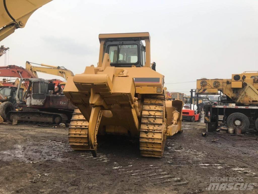 CAT D 8 N ブルドーザー