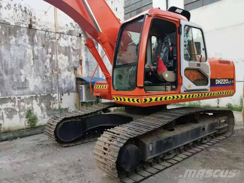 Doosan DH 220 LC-7 大型油圧ショベル12t以上（パワーショベル・ユンボ）