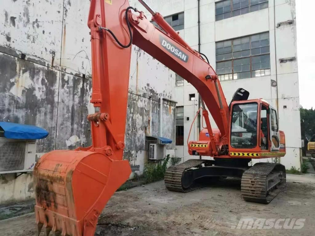 Doosan DH 220 LC-7 大型油圧ショベル12t以上（パワーショベル・ユンボ）