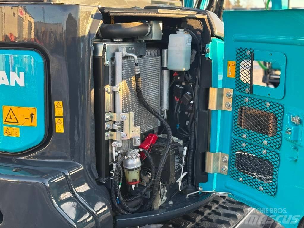 Airman AX 38 U-6 ミニ油圧ショベル 7t以下（ミニユンボ・ミニディガー）