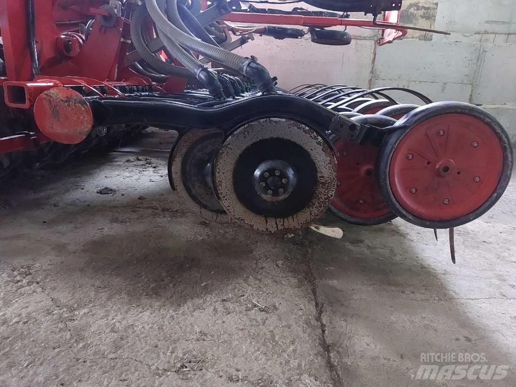 Horsch Pronto 9SW ドリル
