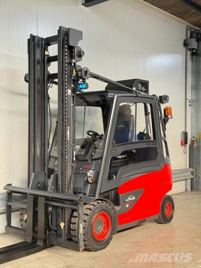 Linde E 50-02 バッテリーフォークリフト