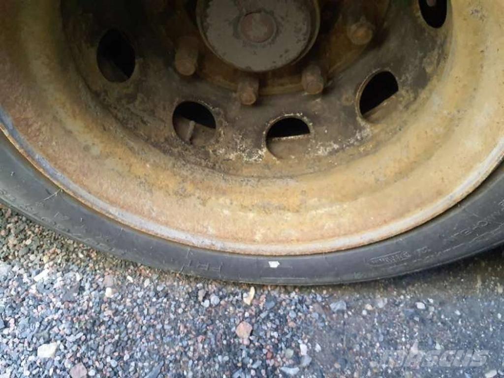 VAK VAK V-4-40 冷凍冷蔵トレーラー